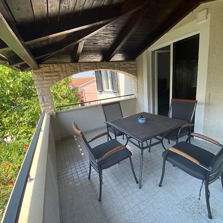 Maris Appartement Premantura Buitenkant foto