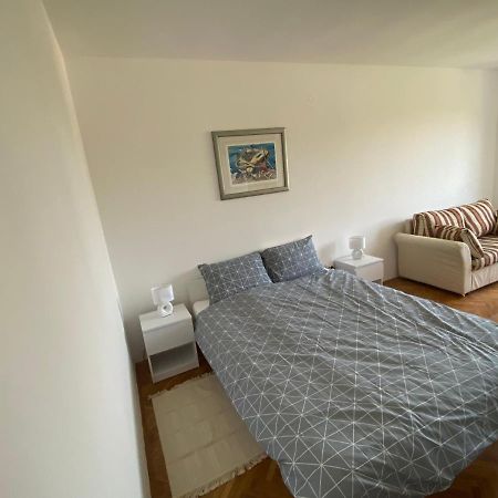 Maris Appartement Premantura Buitenkant foto