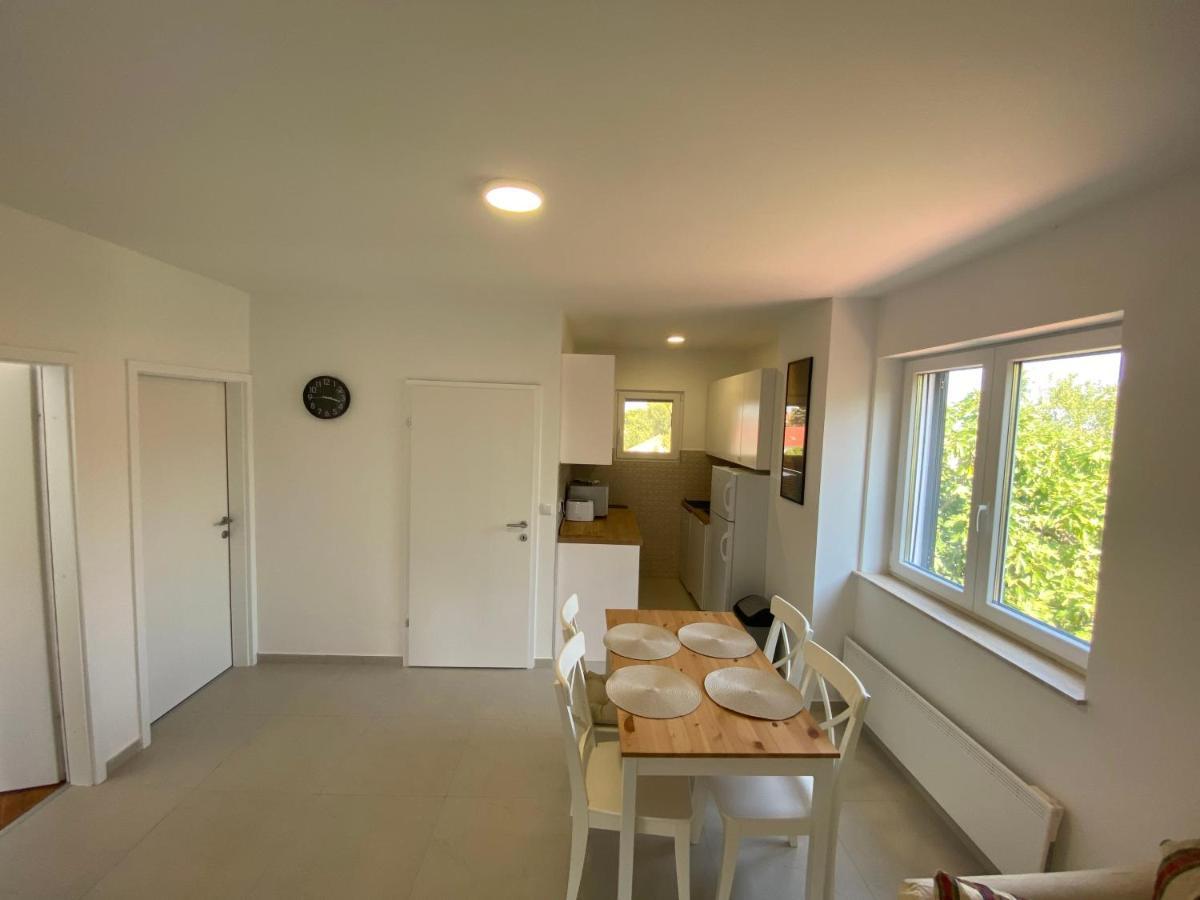 Maris Appartement Premantura Buitenkant foto